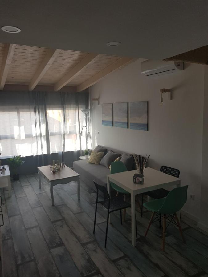 Apt 5 - Apartamento En La Playa De El Palo Málaga Eksteriør billede