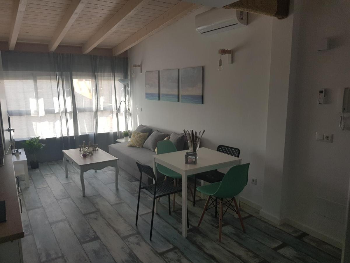 Apt 5 - Apartamento En La Playa De El Palo Málaga Eksteriør billede