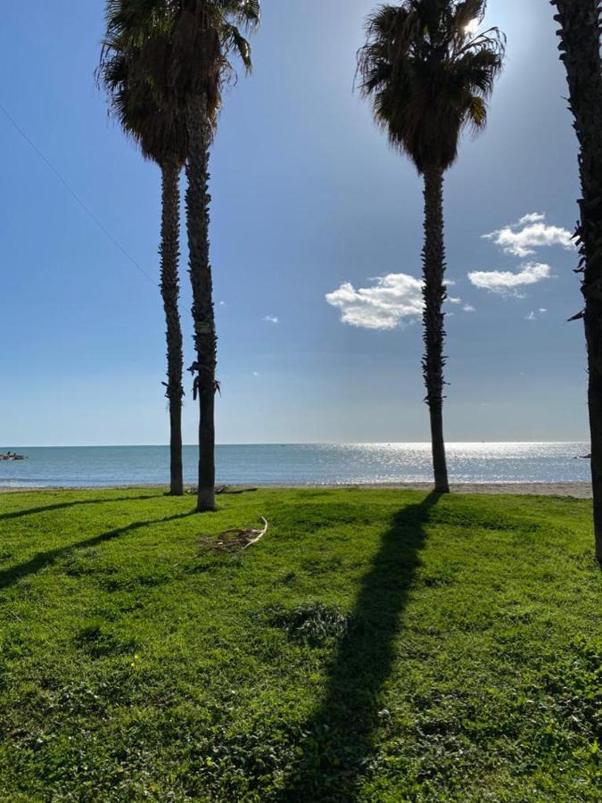 Apt 5 - Apartamento En La Playa De El Palo Málaga Eksteriør billede